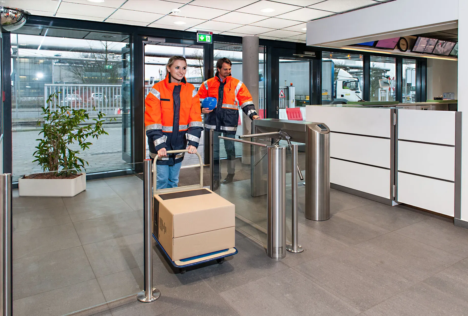 Kompatibel mit Ausweislesern und bestehenden Zutrittssystemen